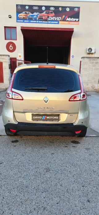 Renault Scenic 2012