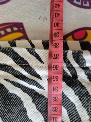 Minifalda Shein cebra tiro alto Talla M