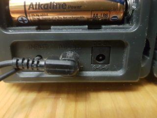 Altavoces auto amplificados pequeños