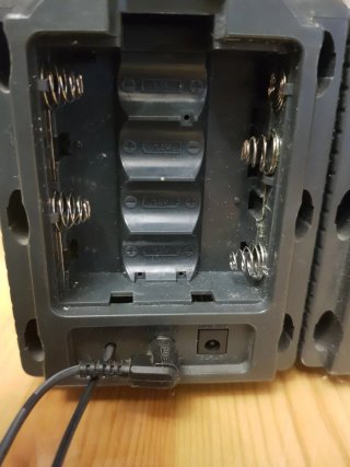 Altavoces auto amplificados pequeños