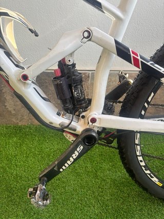 Bicicleta Enduro Cannondale Jekyll
