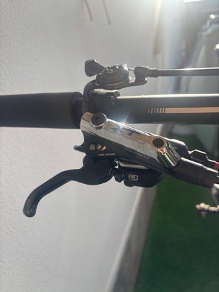 Bicicleta Enduro Cannondale Jekyll