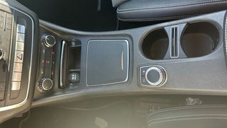 Mercedes Clase A 1.6 A 180 122 5P AMG LINE