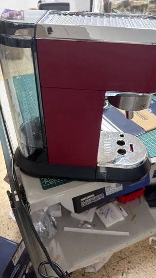 DeLonghi Dedica Cafetera Bomba Acero Roja