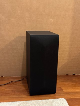 Barra de sonido y subwoofer LG negros