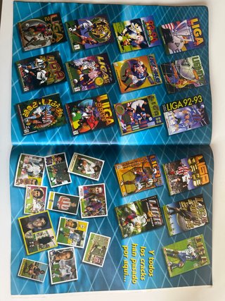 Álbum Liga 06-07 con messi  22 cromos pegados