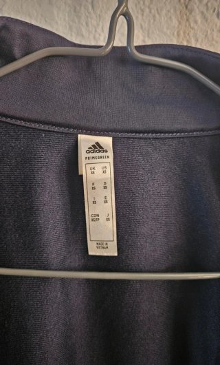 Sudadera Adidas Negra con Rayas Blancas
