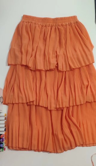 conjunto de blusa y falda