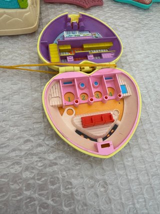 Lote Polly Pocket 9 + 1 Figuras