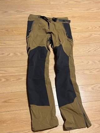 Pantalón Forclaz Quechua Talla S MT900