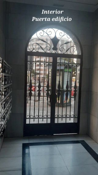 Puerta hierro forjado artesanal
