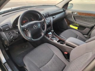Mercedes-Benz Clase C  220  cdi    automatico.