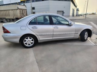 Mercedes-Benz Clase C  220  cdi    automatico.