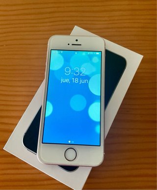iPhone SE 128 GB rosa metalizado