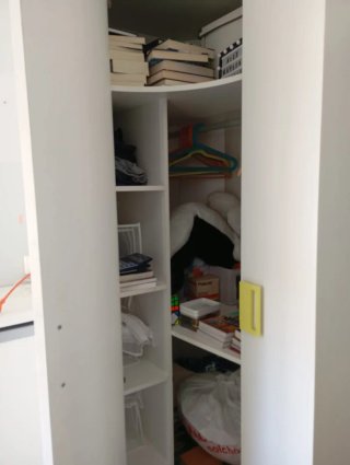 Muebles habitación juvenil:cama abatible y más.