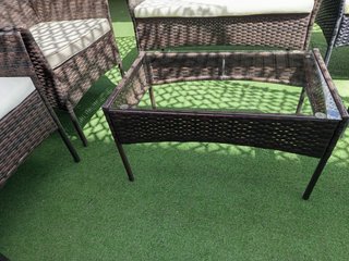 Conjunto Terraza Ratán Marrón y Beige