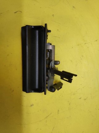 MANETA TIRADOR PUERTA MALETERO SEAT TOLEDO II