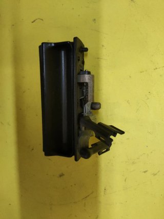 MANETA TIRADOR PUERTA MALETERO SEAT TOLEDO II