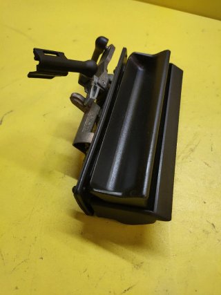 MANETA TIRADOR PUERTA MALETERO SEAT TOLEDO II