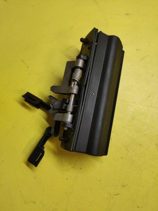 MANETA TIRADOR PUERTA MALETERO SEAT TOLEDO II