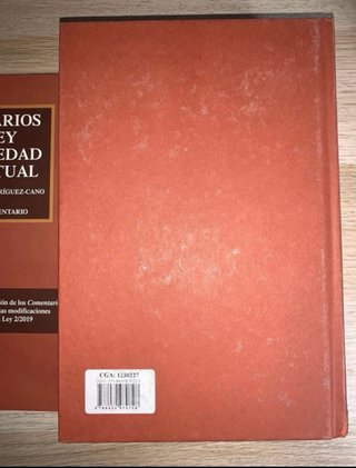 Comentarios a la Ley de Propiedad Intelectual