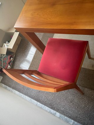 Mesa de comedor y 4 sillas madera