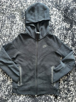 Chaqueta Nike niño negra