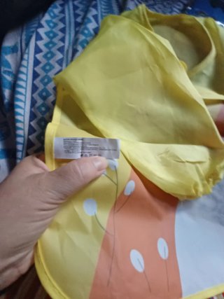 Babero impermeable con dibujo de zorro