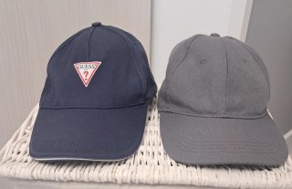 2 - Gorras de béisbol negras y azules,algunas de m