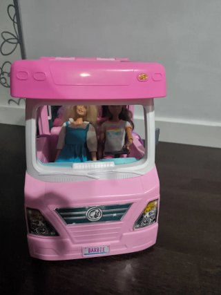 Autocaravana Barbie con Accesorios