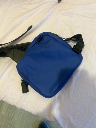 Bolso Calvin Klein azul y negro