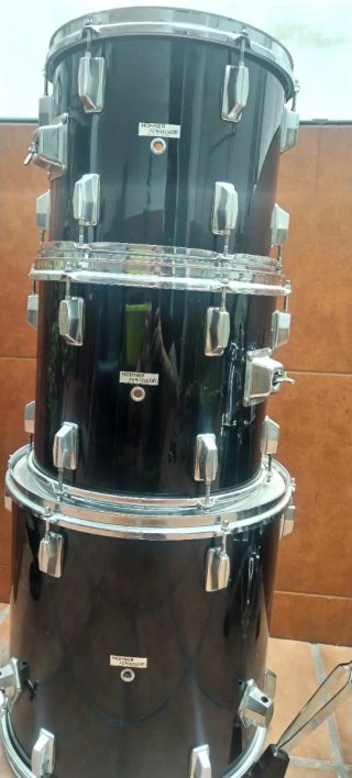 Batería Acústica HOHNER Negra modelo antiguo