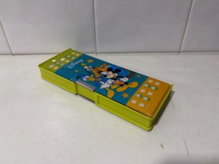 Antiguo estuche escolar Disney