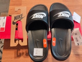 Chanclas Nike Victori One Talla 42.5