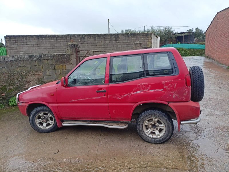 Nissan Terrano 1995 - foto 1