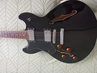 Guitarra Harley Benton HB-35 BK Zurda (zurdos)