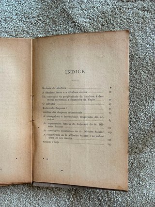 Livro A Obra Intangível do Dr. Oliveira Salazar