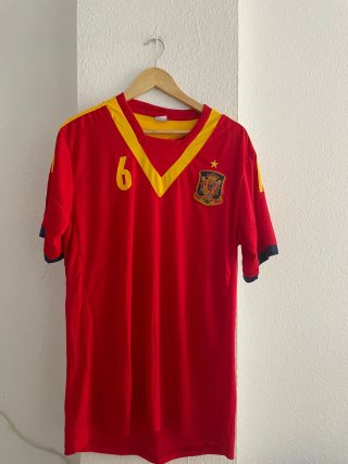 Camiseta de fútbol España Talla xl no es oficial