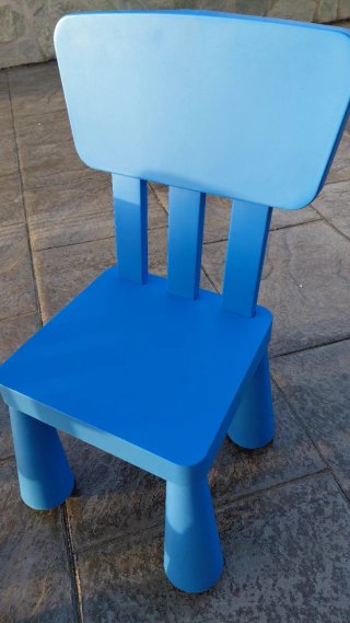 Mesa y 2 Sillas Infantiles Ikea