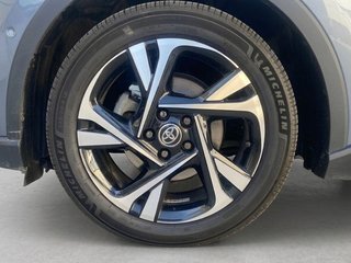 Toyota C-HR Hybrid Advance