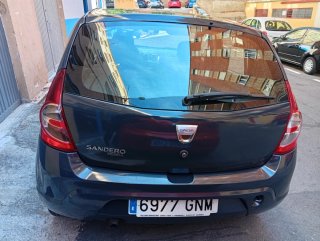 Dacia Sandero 2009
