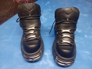 Botas tipo New Rock Plataforma Veganas Cuero