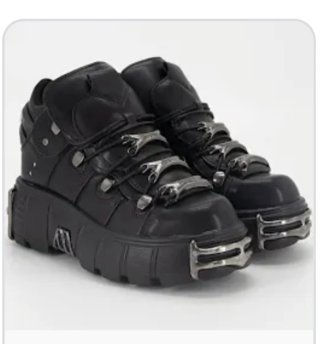 Botas tipo New Rock Plataforma Veganas Cuero