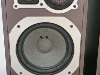 Equipo HiFi Schneider TEAM 300 R + Altavoces Vinta