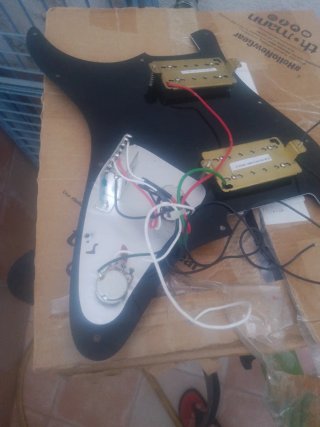 Golpeador HH Squier Affinity