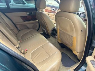 Jaguar XF 2009