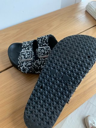 Chanclas pedrería talla 38