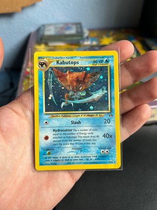 Carta Pokémon Kabutops Neo Discovery Holo Rare