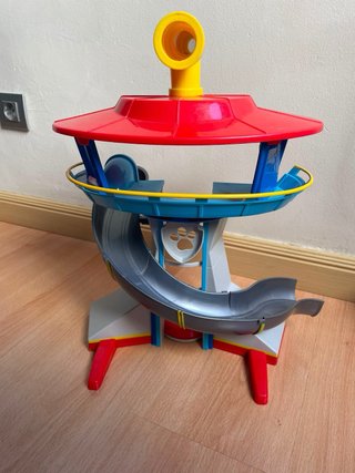 Camión Marshall + Puesto Mando Patrulla Canina