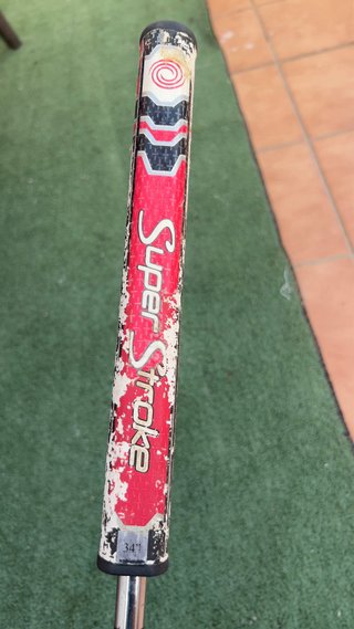 Putter Yes! Golf Tracy 34" - Tecnología C- Groove